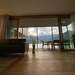 Bellevue Residences - Luxurious Lakeside * Τσελ αμ Ζέε