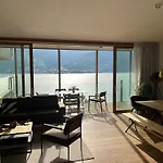 דירה Bellevue Residences - Luxurious Lakeside *