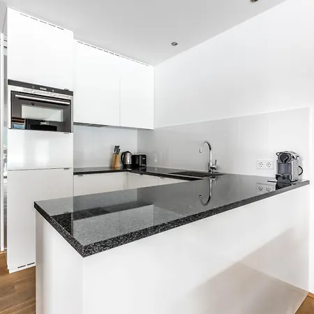 Bellevue Residences - Luxurious Lakeside Lejlighed Zell am See