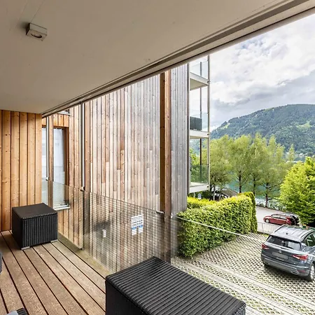 Apartament Bellevue Residences - Luxurious Lakeside