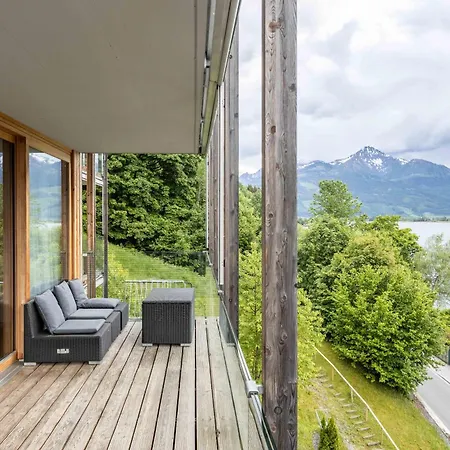 Bellevue Residences - Luxurious Lakeside Apartment