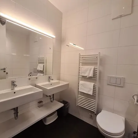 Appartamento Bellevue Residences - Luxurious Lakeside Zell am See