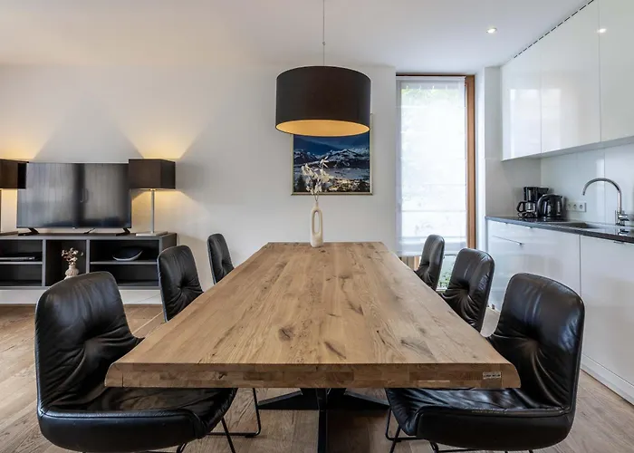 Bellevue Residences - Luxurious Lakeside Lejlighed Zell am See
