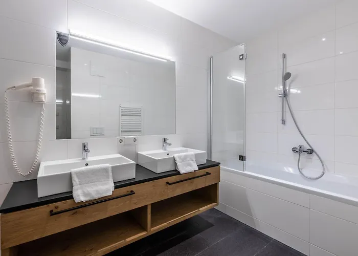Bellevue Residences - Luxurious Lakeside Zell am See