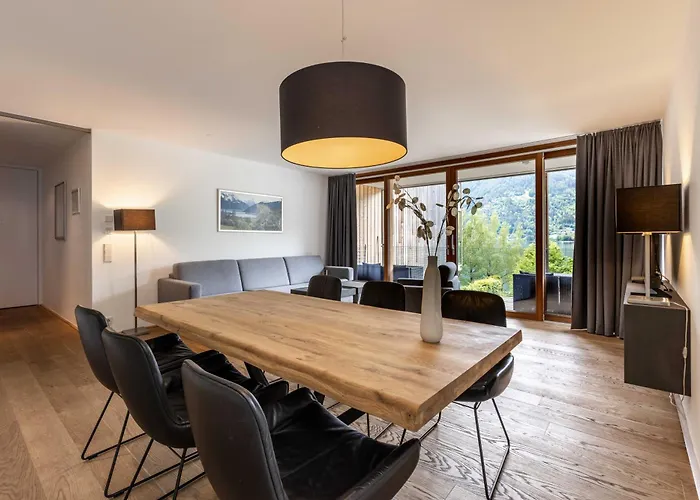 Apartamento Bellevue Residences - Luxurious Lakeside *