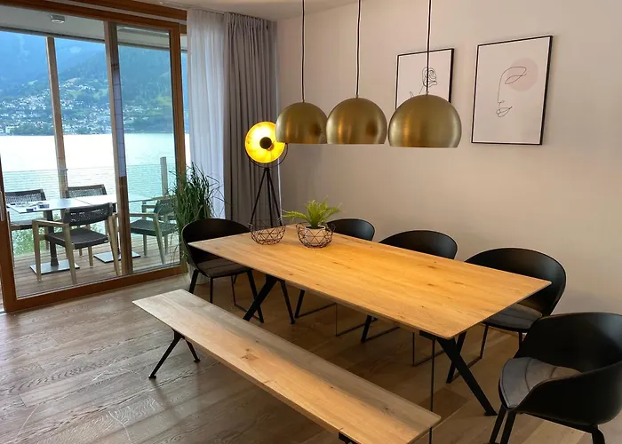 Bellevue Residences - Luxurious Lakeside Apartamento *