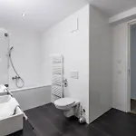 Bellevue Residences - Luxurious Lakeside צל-אם-זי