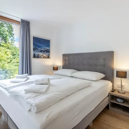 Apartment Bellevue Residences - Luxurious Lakeside *